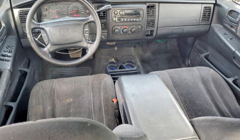 
								2002 Dodge Dakota full									