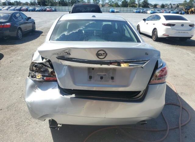 
								2015 Nissan Altima 2.5 full									