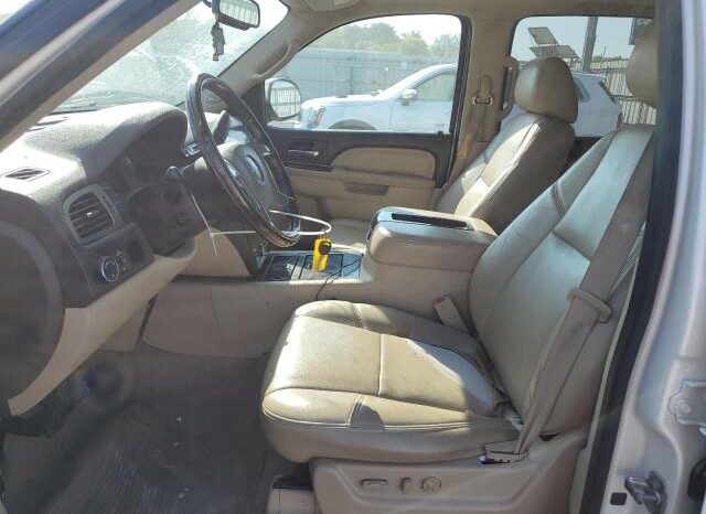 
								2012 Gmc Yukon full									