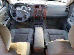 
										2005 Dodge Dakota full									