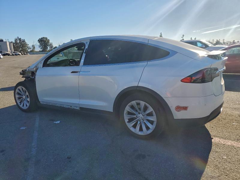 2020 Tesla Model x
