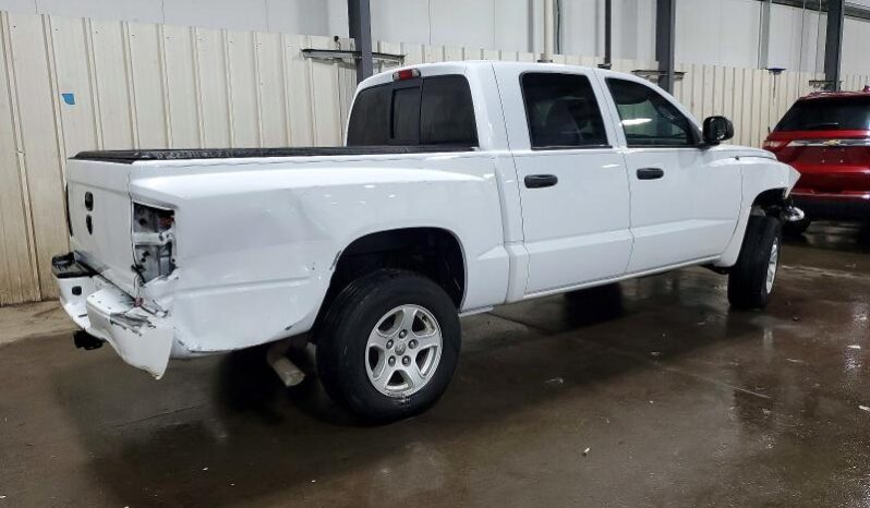 
								2006 Dodge Dakota full									