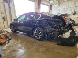 
										2016 Nissan Altima 2.5 full									