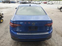 
										2022 Volkswagen Jetta se full									