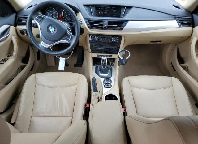 
								2015 BMW X1 xdrive2 full									