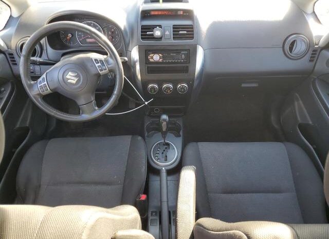 
								2009 Suzuki Sx4 full									