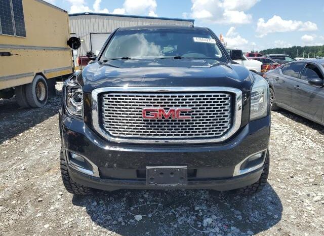 
								2016 Gmc Yukon full									