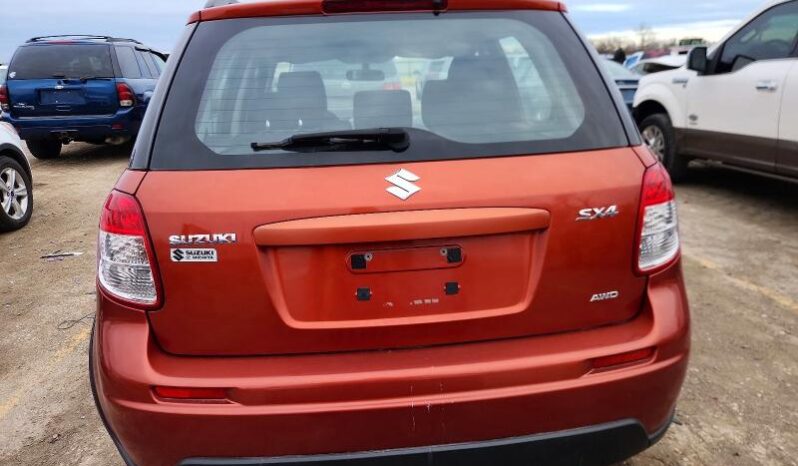 
								2013 Suzuki Sx4 full									