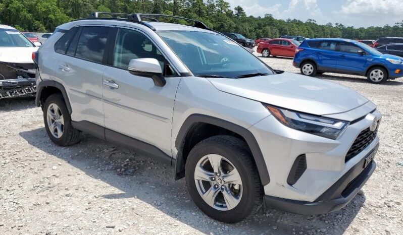 
								2024 Toyota Rav4 full									