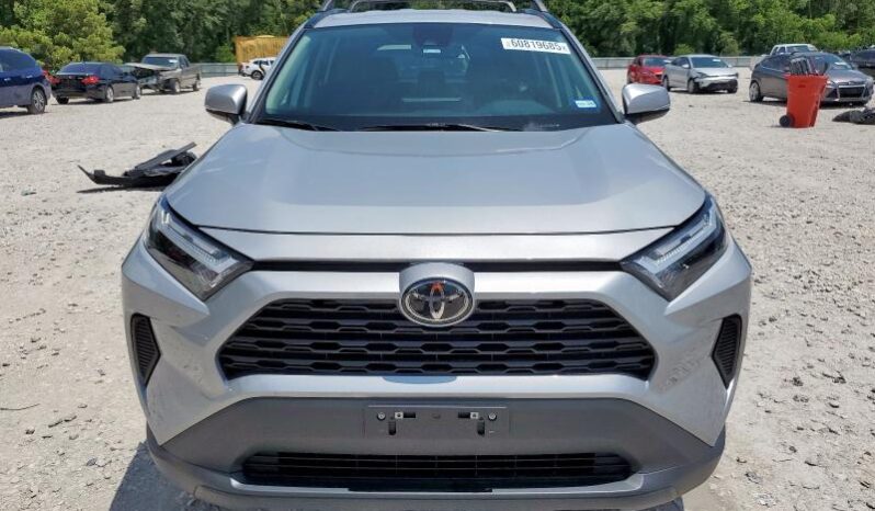 
								2024 Toyota Rav4 full									