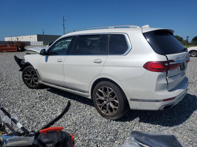 2022 BMW X7