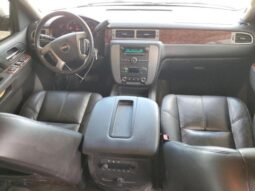 
										2013 Gmc Yukon full									