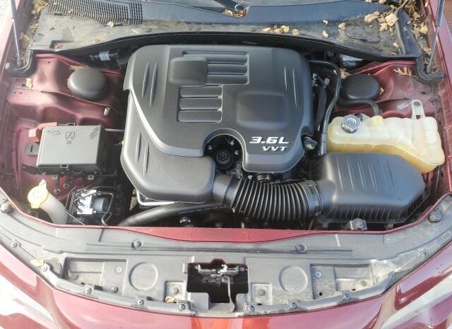 
								2019 Chrysler 300 full									