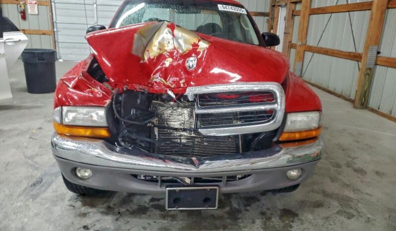 
								2004 Dodge Dakota full									