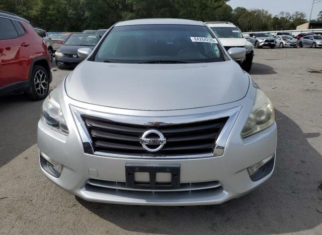 
								2013 Nissan Altima 2.5 full									