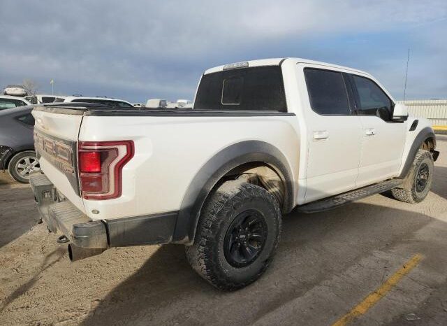 
								2018 Ford F150 full									