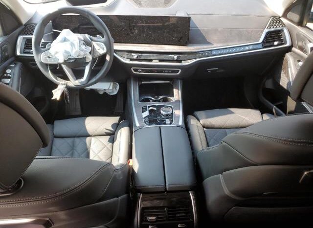 
								2025 BMW X7 full									