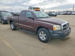 
										2005 Dodge Dakota full									