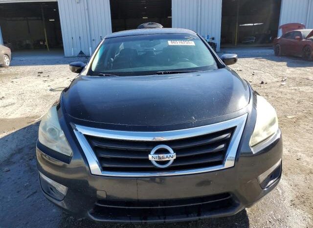 
								2014 Nissan Altima 2.5 full									