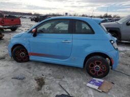 
										2016 Fiat 500 full									