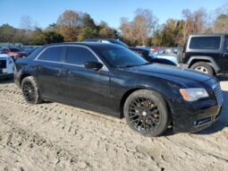 
										2013 Chrysler 300 full									