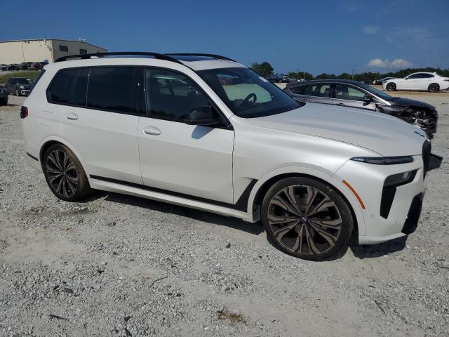 2024 BMW X7