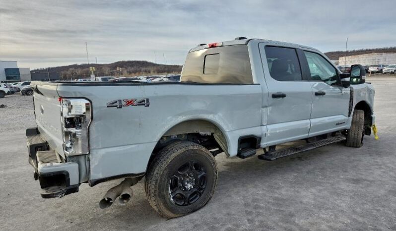
								2025 Ford F350 full									
