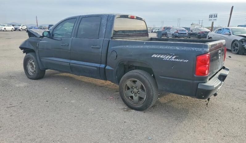 
								2006 Dodge Dakota full									