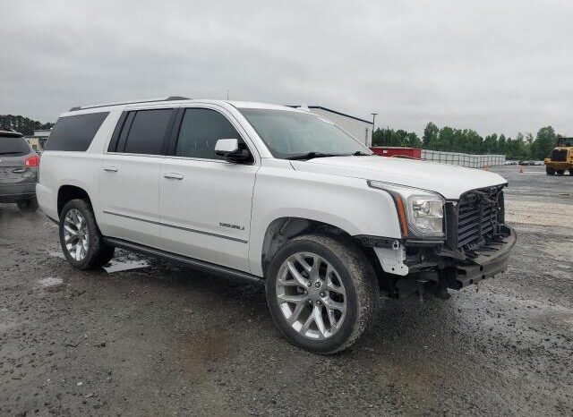
								2018 Gmc Yukon full									