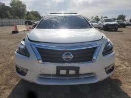 
										2015 Nissan Altima 2.5 full									