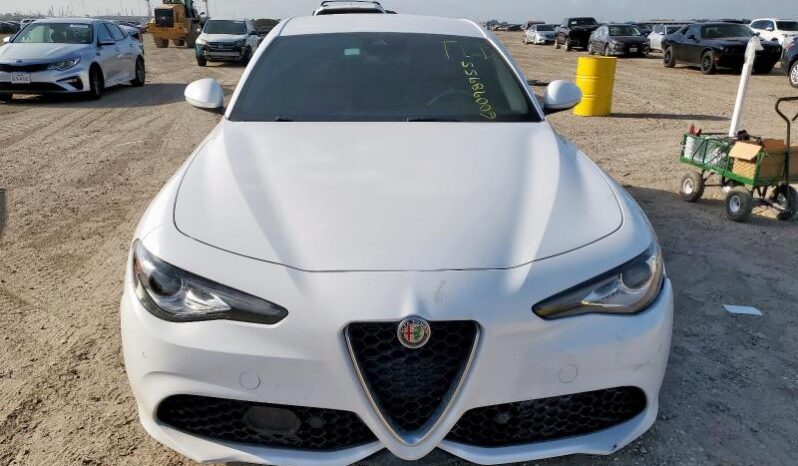 
								2020 Alfa romeo Giulia full									