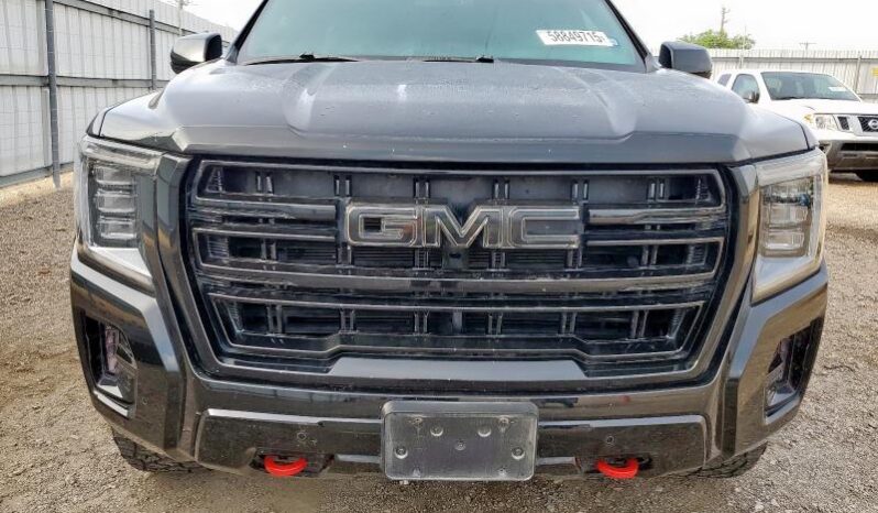 
								2022 Gmc Yukon full									