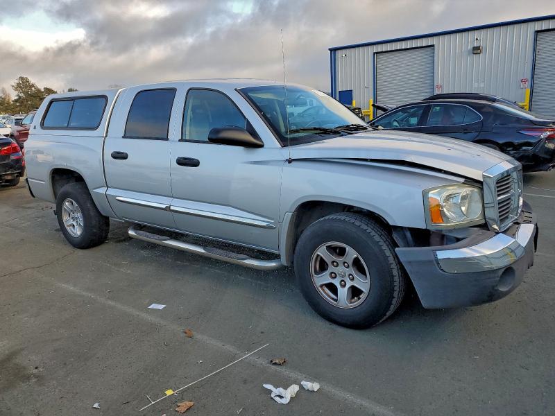 2005 Dodge Dakota