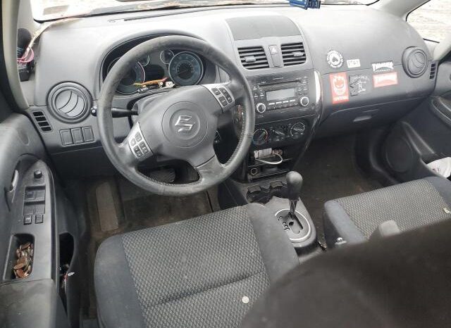 
								2013 Suzuki Sx4 full									