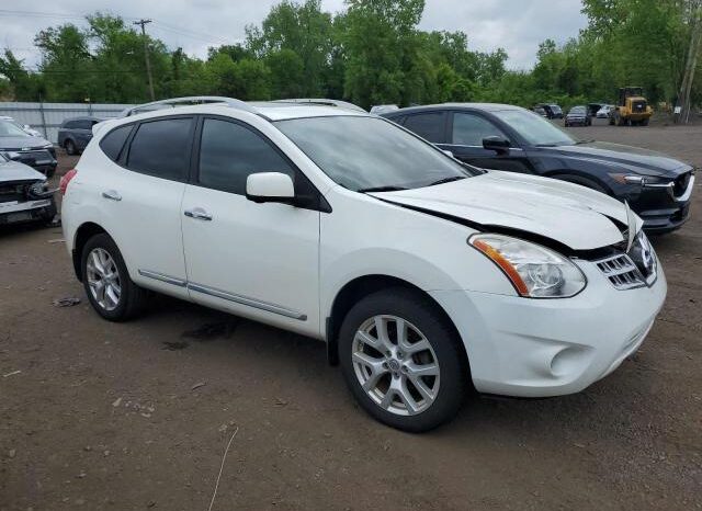 
								2013 Nissan Rogue s full									