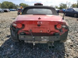 
										2016 Mazda Mx-5 miata full									