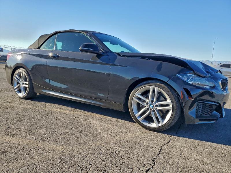 2016 BMW 2 series