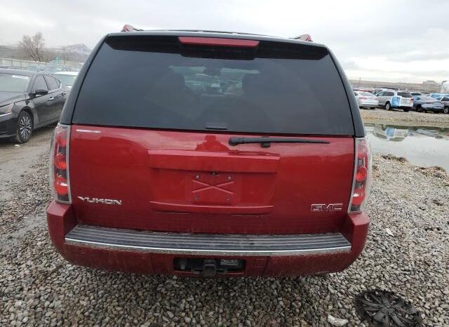 
								2013 Gmc Yukon full									