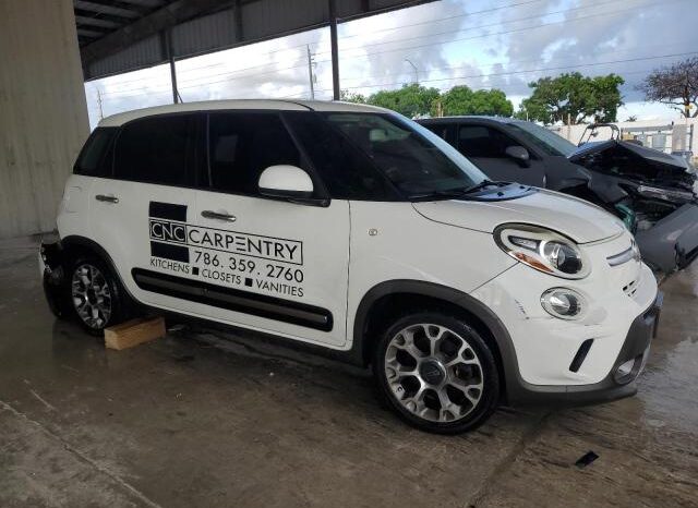 
								2014 Fiat 500 full									