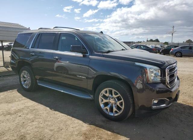 
								2015 Gmc Yukon full									