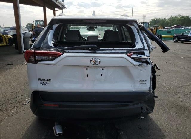 
								2020 Toyota Rav4 full									