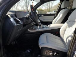 
										2024 BMW X7 full									