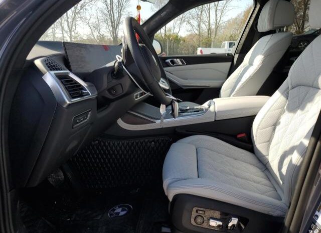 
								2024 BMW X7 full									