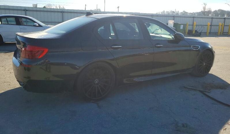 
								2016 BMW M5 full									