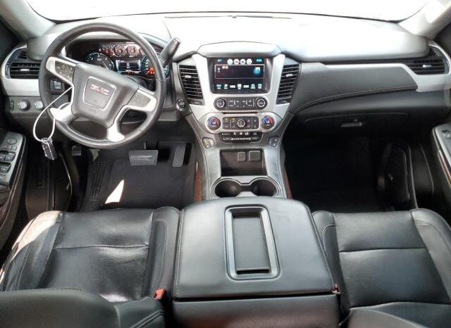 
								2020 Gmc Yukon full									