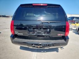 
										2014 Gmc Yukon full									