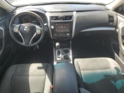 
										2015 Nissan Altima 2.5 full									