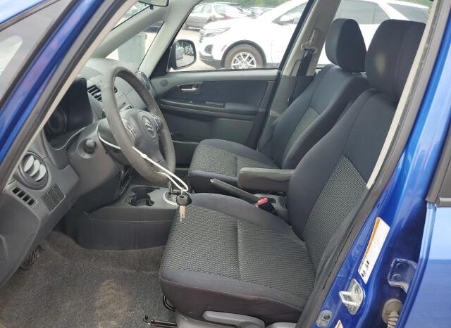 
								2013 Suzuki Sx4 full									