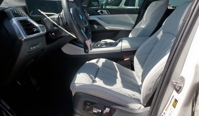 
								2025 BMW X5 full									