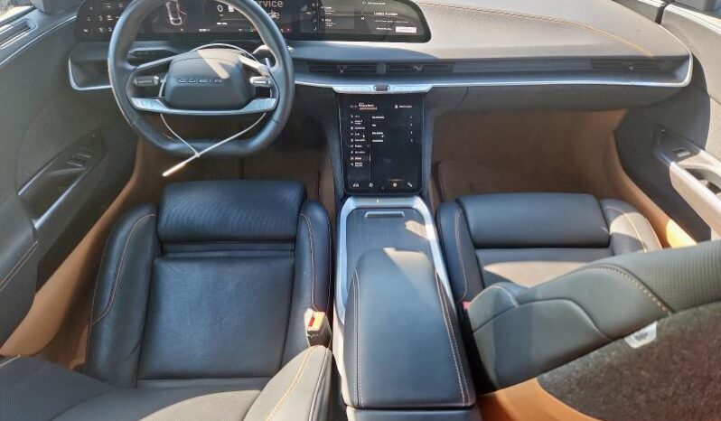 
								2023 Lucid motors Air tourin full									